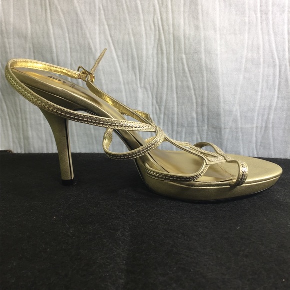 B Bakers Heels Gold - Picture 5 of 8